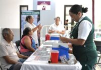 Permanece módulo de vacunación del IMSS Bienestar en Edificio Trigueros