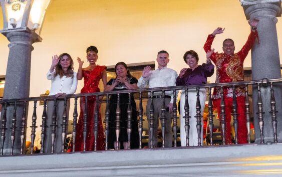 Alcaldesa Maryjose Gamboa asiste al arranque del Carnaval de Veracruz 2026