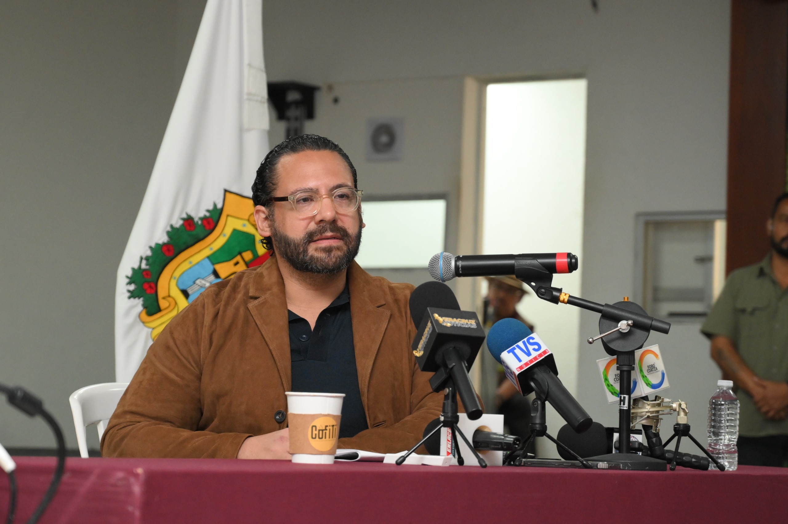 Ciudad con nuevo rostro: lanza Pedro Miguel Rosaldo plan para ordenar y estandarizar la imagen urbana de Coatzacoalcos