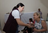 Entrega credenciales Sonia Marie, reafirmando el  respaldo a quienes requieren rehabilitación e inclusión.