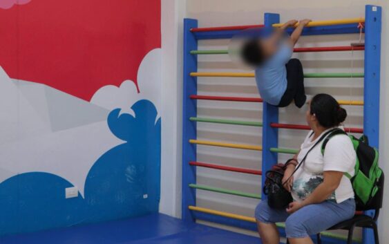 DIF Coatzacoalcos promueve detección temprana e inclusión educativa por el Día del Síndrome de Asperger