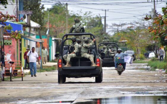 Despliegan operativo tras presunta balacera en la zona baja de Coatzacoalcos; trasciende un herido