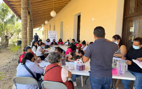 Impulsa Gobierno de Coatzacoalcos políticas de empoderamiento femenino con taller productivo