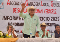Se llevó a cabo la Asamblea Anual de la Asociación Ganadera Local de Sayula de Alemán, del ejercicio 2025, con la presencia de las autoridades del gobierno municipal.