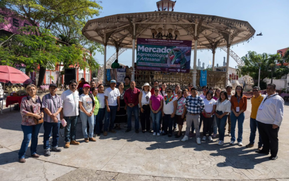 Arranca el Mercado Agroecológico y Artesanal en Minatitlán