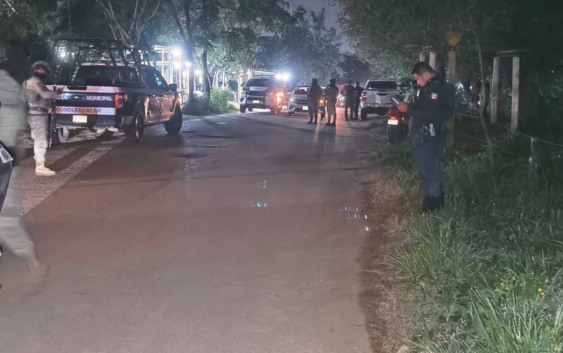 Dos hombres ultimados y una mujer herida en Cosoleacaque