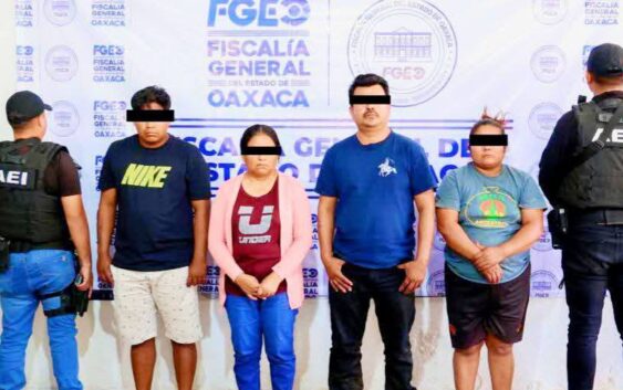 FFG de Oaxaca aprehendieron a presidente municipal, síndica, y dos policías de Ipalapa