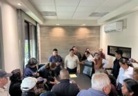 Dan lectura a acta de cabildo que sustenta cesión de terrenos para relleno sanitario en Oluta