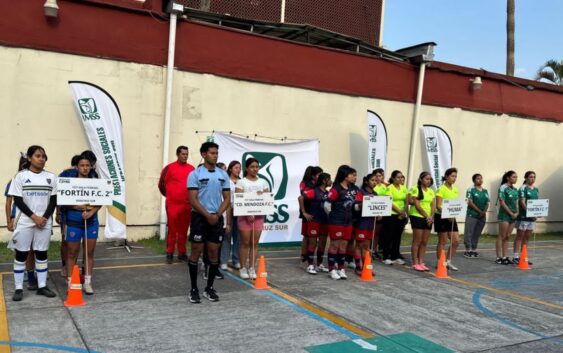 Inaugura IMSS Veracruz SurTorneo Mundialito Futsal Femenil