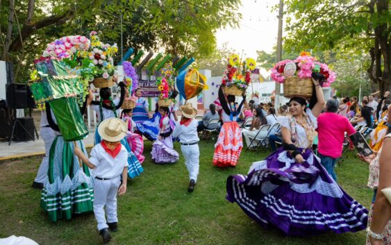 Se celebra con éxito la Tarde Bohemia en Minatitlán