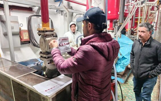 Se clausuró temporalmente planta de hielo que incumplía con la norma: PC Xalapa