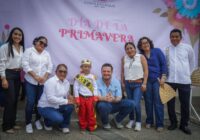 Cosoleacaque da la bienvenida a la primavera con un colorido desfile