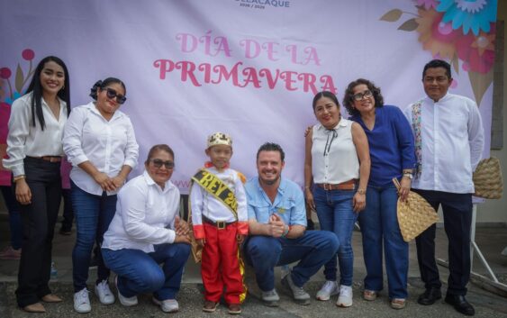 Cosoleacaque da la bienvenida a la primavera con un colorido desfile