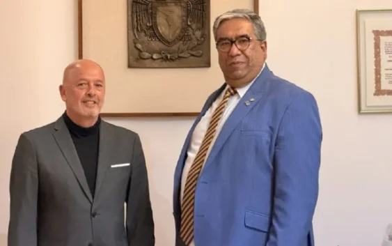 Juan Pablo Becerra-Acosta se mantiene en la dirección de la Gaceta UNAM tras error en portada