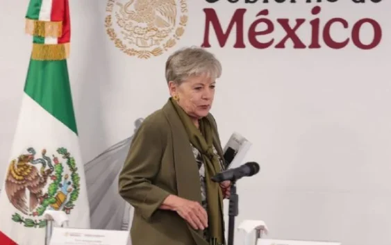 Semarnat minimiza daños por derrame de petróleo: “se descarta que sea severo”