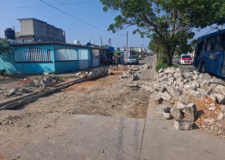 Cumple Pedro Miguel Rosaldo promesa en Ciudad Olmeca con saneamiento y rehabilitación en la zona poniente