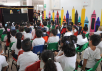 Biblioteca Móvil llega al CADI Eva Sámano: 150 niñas y niños disfrutan teatro guiñol