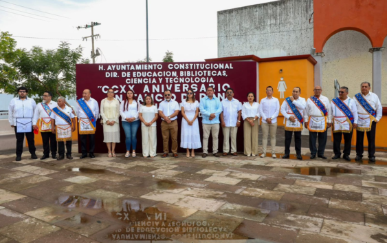 Minatitlán conmemora el 220 Aniversario del Natalicio de Benito Juárez García
