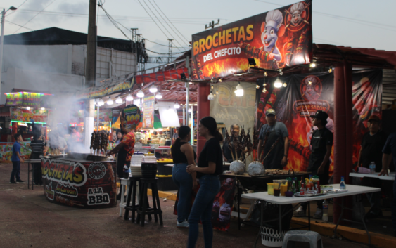 ¡Sabor, música y antojo sin freno! La Expo Feria Coatza 2026 sigue conquistando hasta el 5 de abril