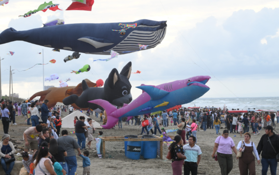 Disfrutaron familias y visitantes de la magia de Papalote Coatza 2026