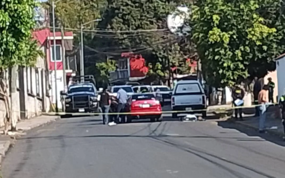 Acribillados casi frente al CBTIS 47; un fallecido y un herido