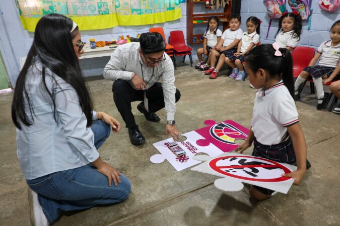 Minatitlán fomenta la cultura cívica en la niñez