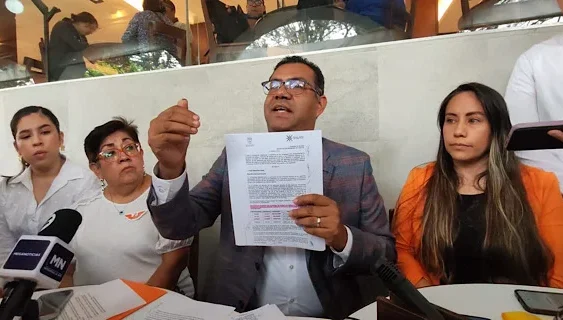 MC PINTA SU RAYA DE CHILTOYAC