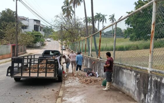 Gobierno Municipal realiza trabajos de limpieza en espacios públicos