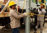 Gobierno Municipal realiza trabajos de mantenimiento en luminaria
