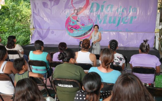 Expo Mujer Cosoleacaque 2026 acerca servicios gratuitos a Estero delPantano