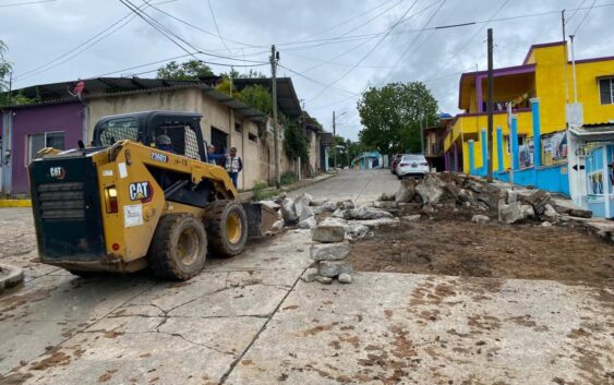 AVISO VIAL MINATITLÁN🚧