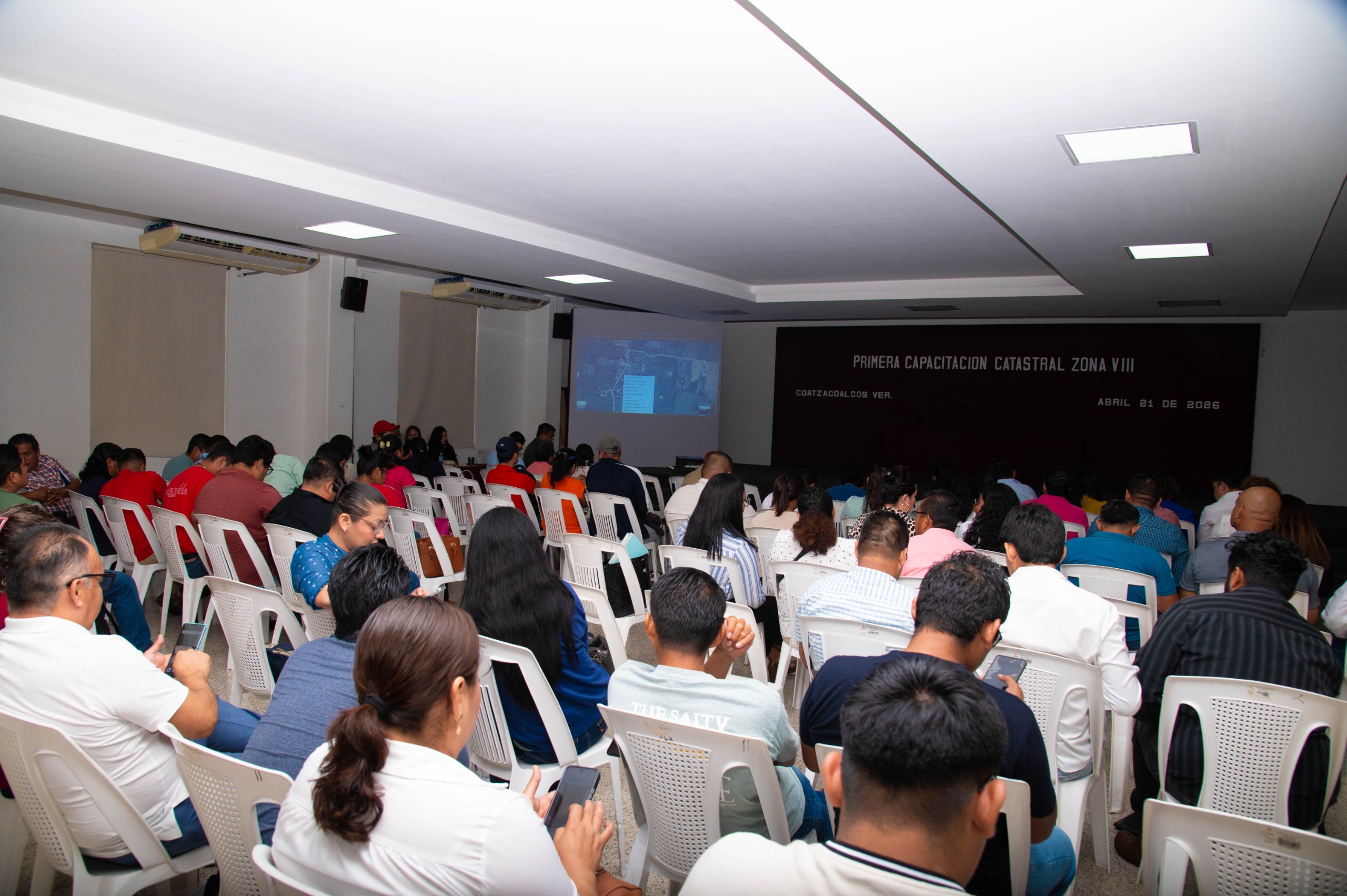 Realizan Primera Capacitación Catastral en Coatzacoalcos para fortalecer gestión municipal