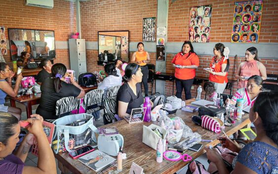 Fortalece Ayuntamiento de Cosoleacaque la prevención de la violencia contra mujeres y niñas