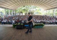 Un éxito la presentación del conferencista internacional Juan Pablo Escobar en Cosoleacaque