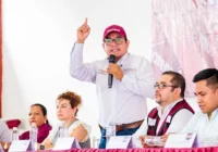 PURO CIRCO MEDIÁTICO CON CUBETAS