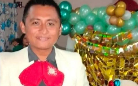 Domingo trágico en Sayula de Alemán, el mariachi Carcher falleció al derrapar en su moto.
