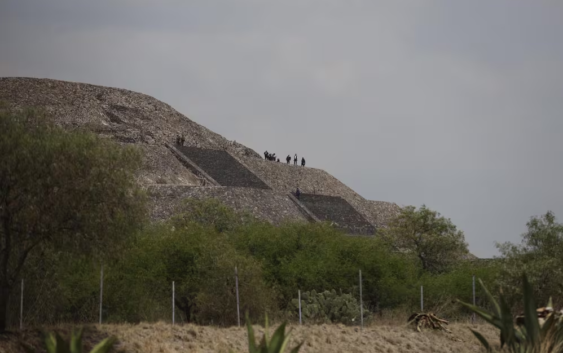 Disparos en Teotihuacán; agresor mata a mujer canadiense y se quita la vida