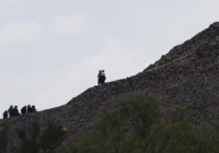 Tiroteo en la Pirámide de la Luna en Teotihuacán. Tiroteo en la Pirámide de la Luna en Teotihuacán.