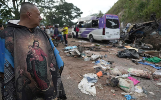 Ascienden a 20 los fallecidos y a 36 los heridos por el atentado de la Vía Panamericana