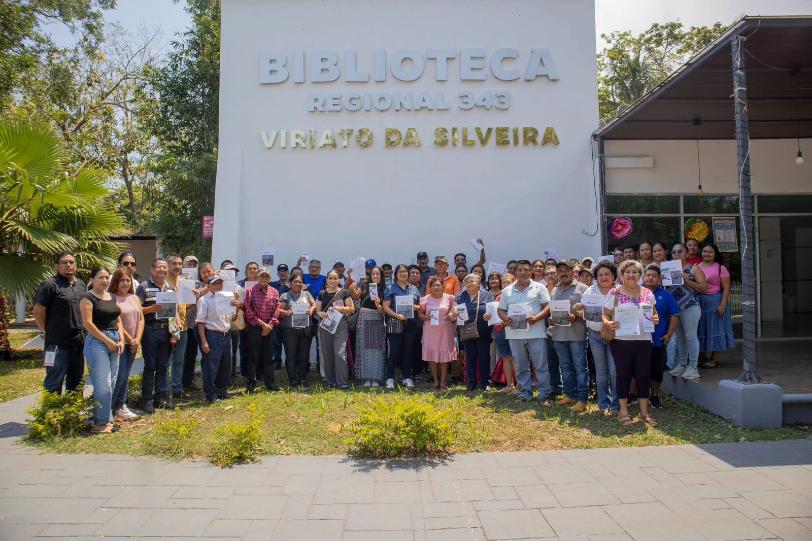Capacitan a Comités de Contraloría Social en Minatitlán