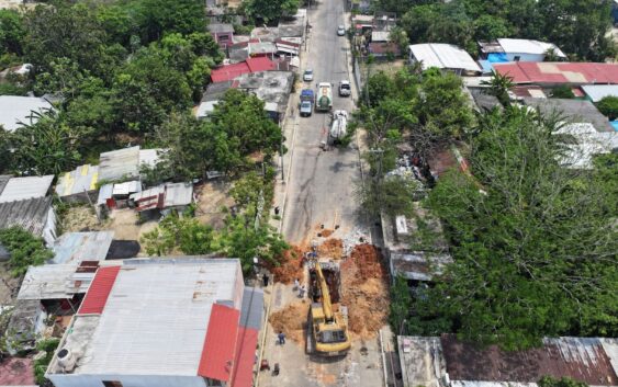 Gobierno Municipal fortalece la red de drenaje sanitario