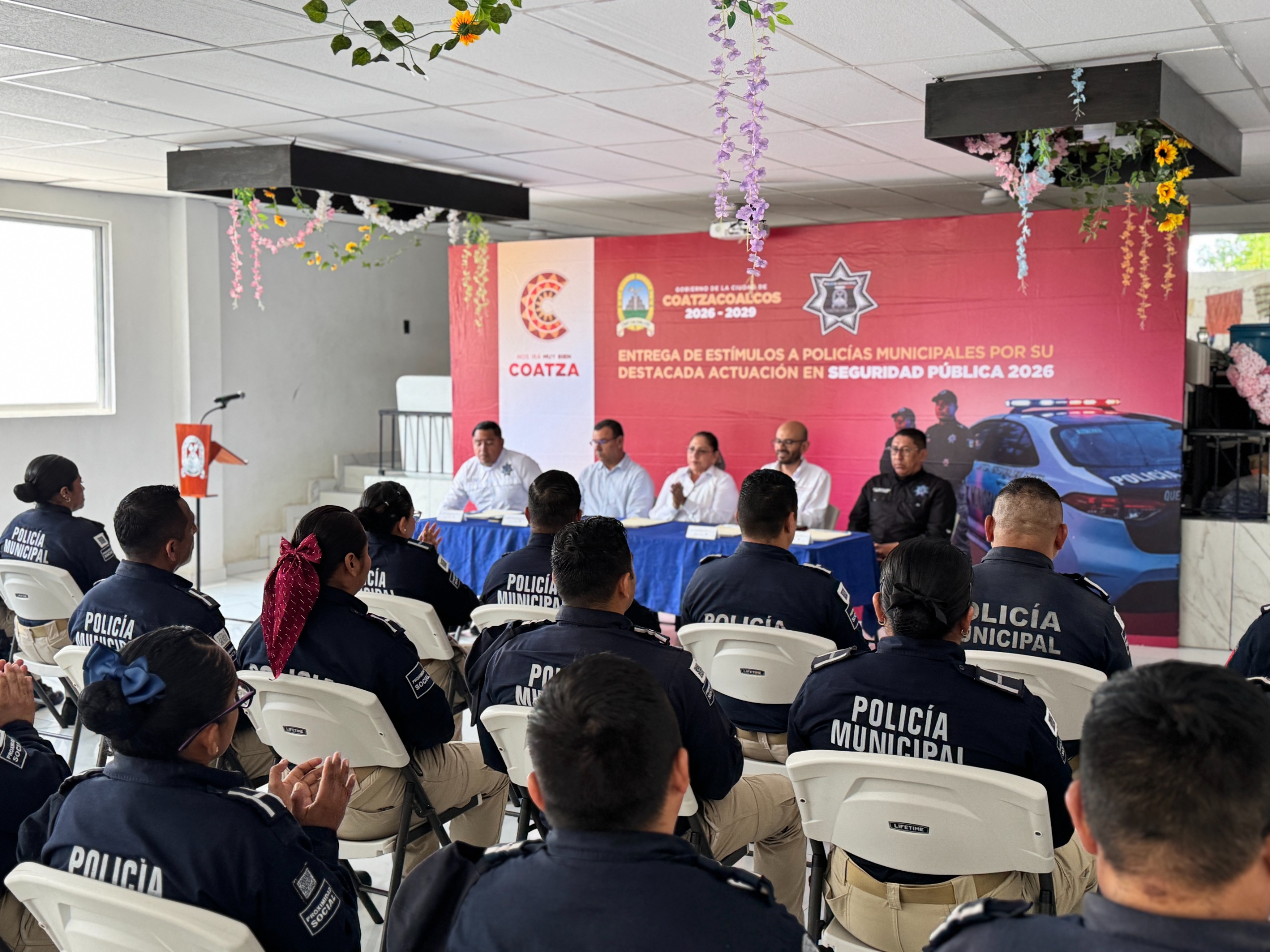 Reconoce Gobierno de Coatzacoalcos el valor y compromiso de la Policía Municipal con la Entrega de Estímulos al Mérito