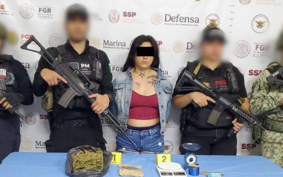 SSP rescata a dos personas y asegura más de 200 dosis de posibles estupefacientes