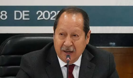 Citan a comparecer a Leonel Godoy, exgobernador de Michoacán, por asesinato de Carlos Manzo