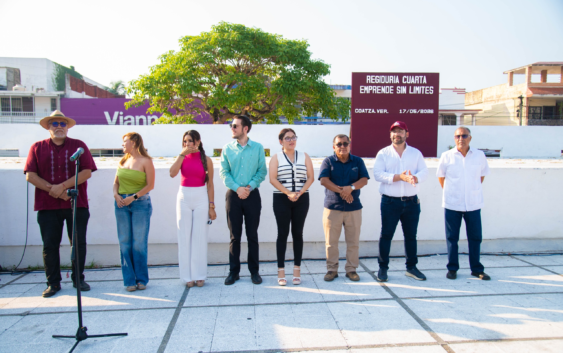 Inauguran con éxito la primera edición de “Emprende sin Límites” en Coatzacoalcos​