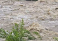 Frente Frío 48: lluvia desborda río Misantla y arroyos; afecta carreteras