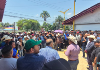 Liberan bloqueo en Coscomatepec tras acuerdos de obra con habitantes de Zacatla
