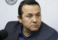 Dámaso Castro, vicefiscal con licencia de Sinaloa, comparece ante la FGR; confirma que acudió por requerimiento oficial