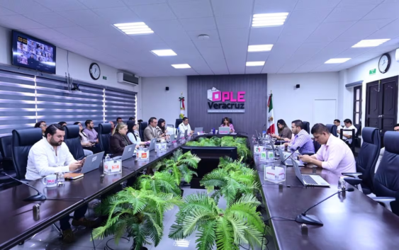 Surgen dos nuevos partidos políticos en Veracruz; uno de ellos está asociado con el exsenador Héctor Yunes Landa