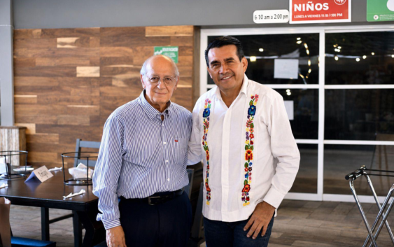 Celebra Felipe Hakim 80 años de vida y trayectoria en Xalapa: Esteban Bautista Hernández